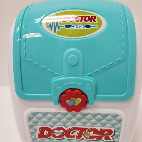 New Doctors Kit Backpack - Picture 3 of 13